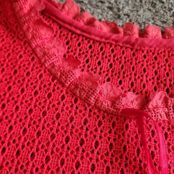 Red knitted fabric top - Picture 3 of 4